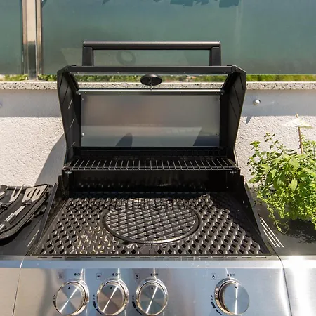 Diamond Διαμέρισμα Πούλα