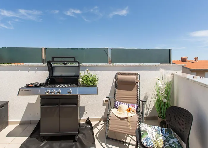 Diamond Apartment